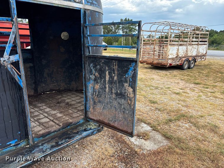 image for item EO4480 1978 Chief's  livestock trailer