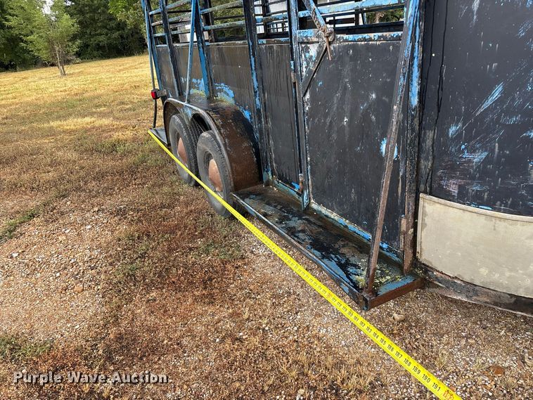 image for item EO4480 1978 Chief's  livestock trailer