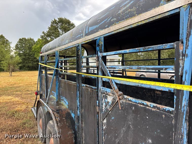 image for item EO4480 1978 Chief's  livestock trailer