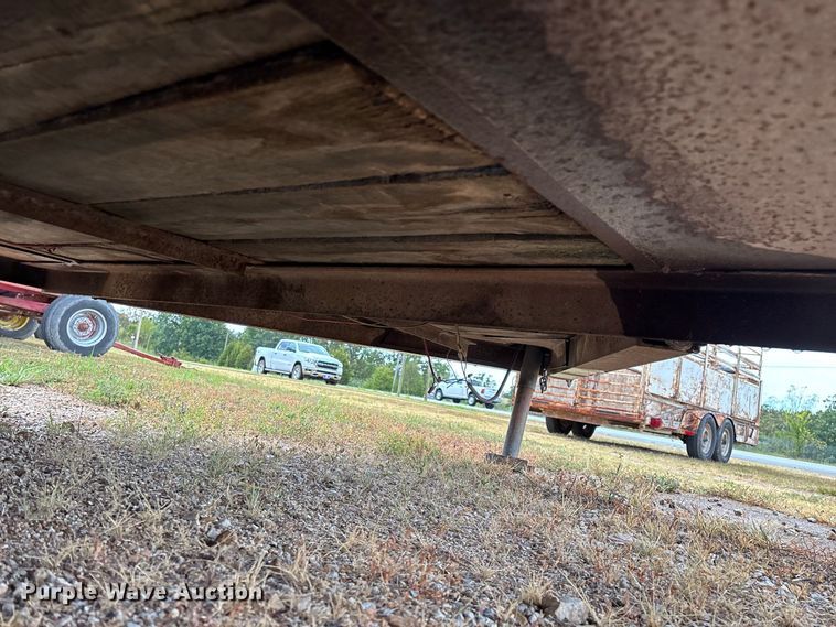 image for item EO4480 1978 Chief's  livestock trailer