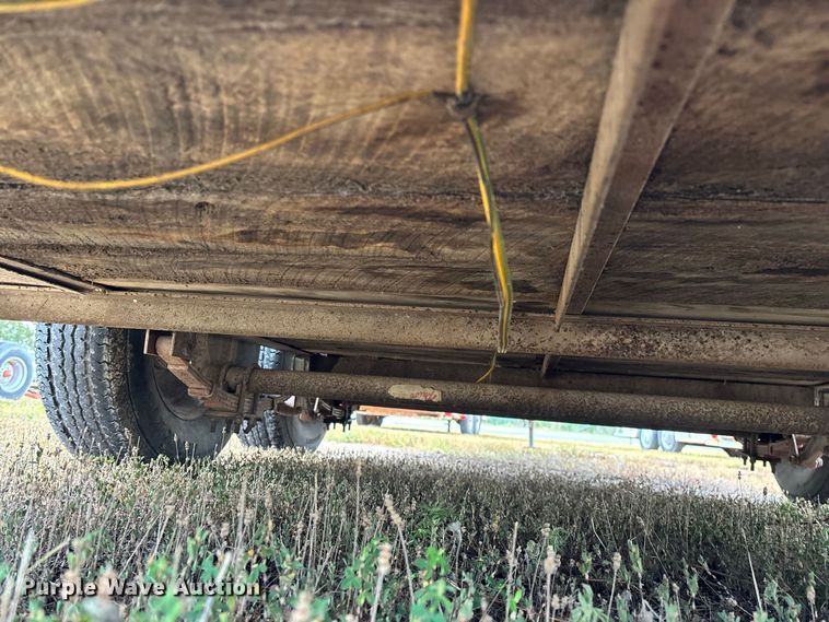 image for item EO4480 1978 Chief's  livestock trailer