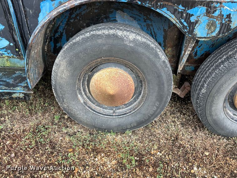 image for item EO4480 1978 Chief's  livestock trailer
