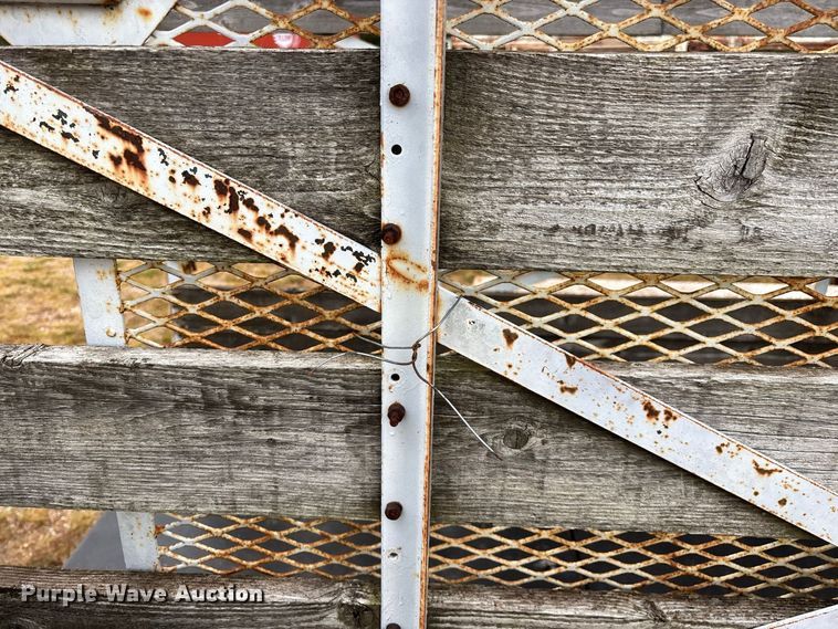 image for item EO4481 1968 Hale  livestock trailer