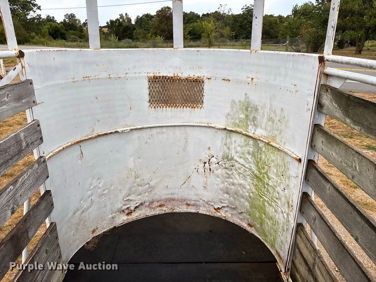 image for item EO4481 1968 Hale  livestock trailer