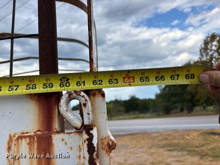 image for item EO4481 1968 Hale  livestock trailer