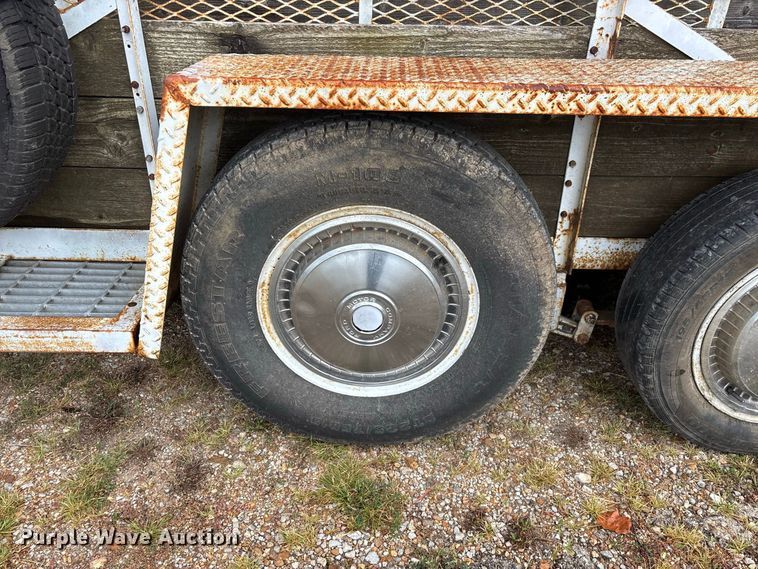 image for item EO4481 1968 Hale  livestock trailer