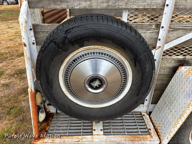 image for item EO4481 1968 Hale  livestock trailer