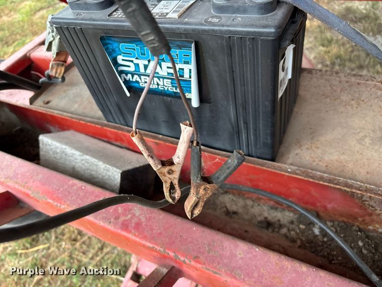 image for item EO4484 E-Z Trail Flow E-Z 300 grain cart