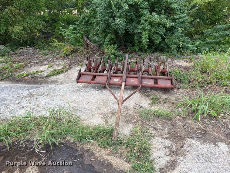 image for item EO8703 Rogers Aerator 590 aerator
