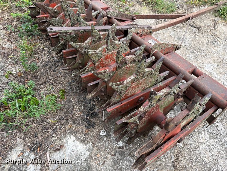 image for item EO8703 Rogers Aerator 590 aerator