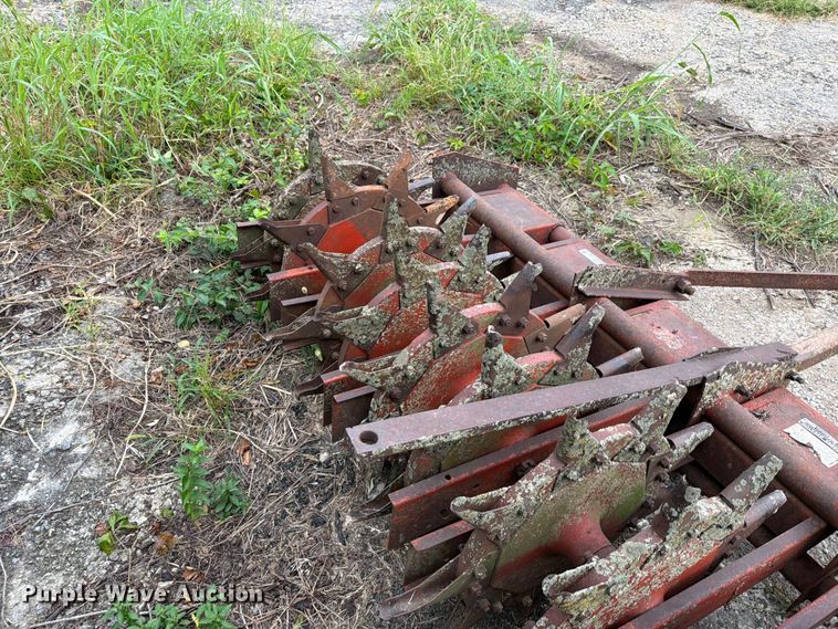 image for item EO8703 Rogers Aerator 590 aerator