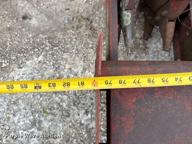 image for item EO8703 Rogers Aerator 590 aerator