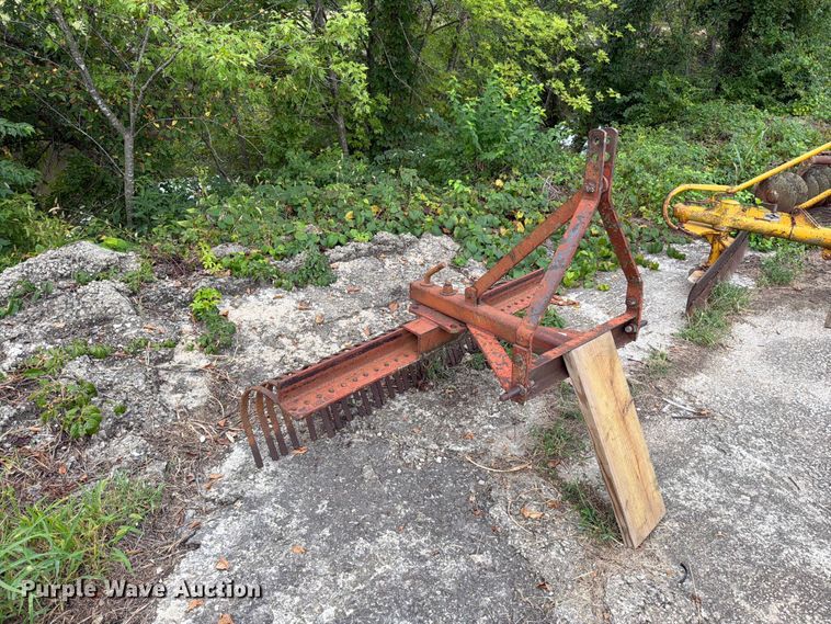 image for item EO8704 Landscape rake