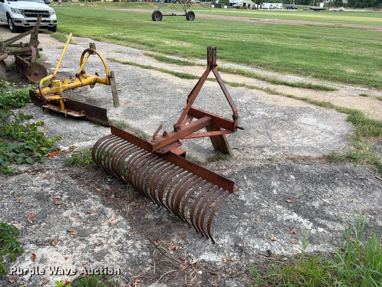 image for item EO8704 Landscape rake