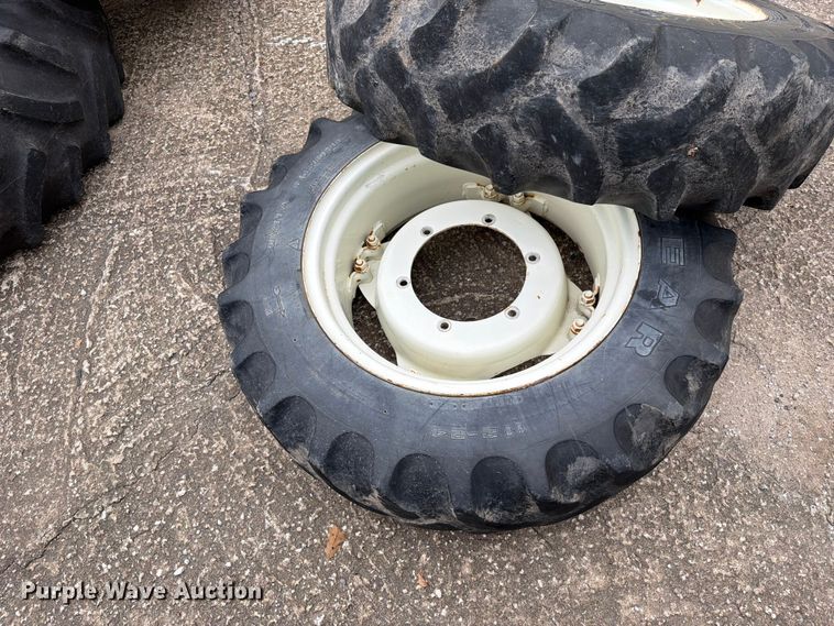 image for item EO8707 (4) tires and wheels