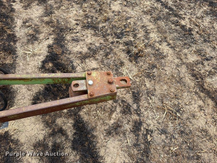 image for item EO8714 John Deere T0210 double off-set disk