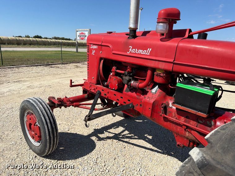 image for item EP7512 1953 International Harvester Farmall Super H tractor