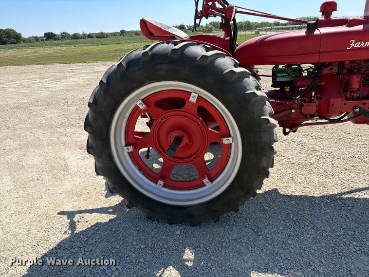 image for item EP7512 1953 International Harvester Farmall Super H tractor