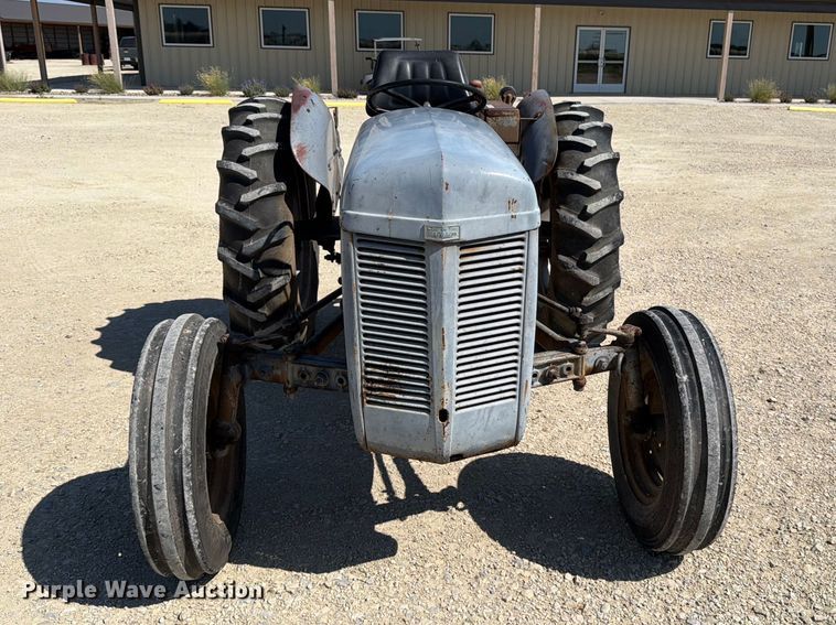 image for item EP7513 1954 Ferguson TO-30 tractor