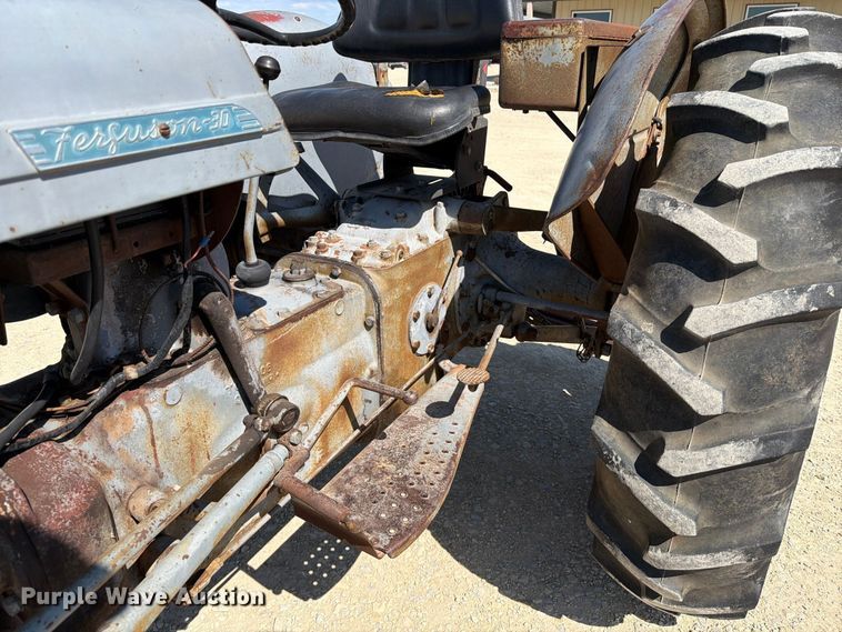 image for item EP7513 1954 Ferguson TO-30 tractor