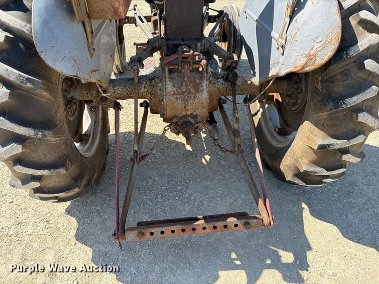 image for item EP7513 1954 Ferguson TO-30 tractor