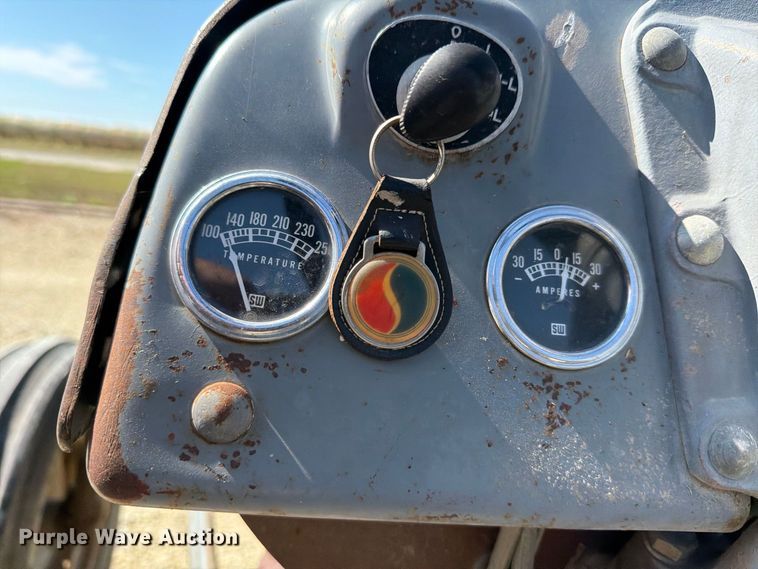 image for item EP7513 1954 Ferguson TO-30 tractor