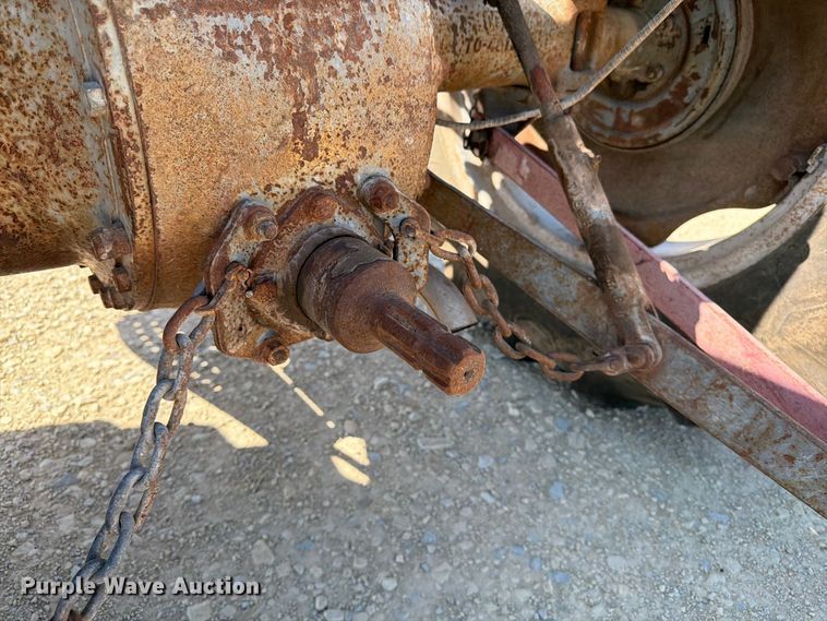 image for item EP7513 1954 Ferguson TO-30 tractor