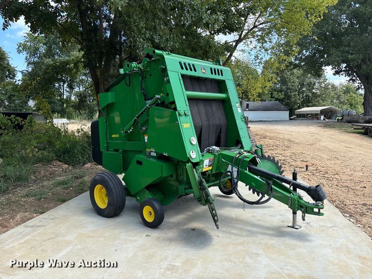 image for item ER3233 2023 John Deere 450E Round Baler