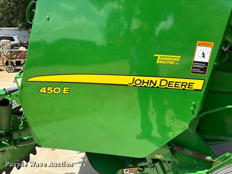 image for item ER3233 2023 John Deere 450E Round Baler