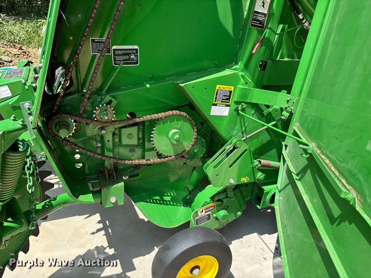image for item ER3233 2023 John Deere 450E Round Baler