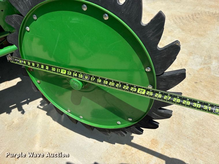 image for item ER3233 2023 John Deere 450E Round Baler