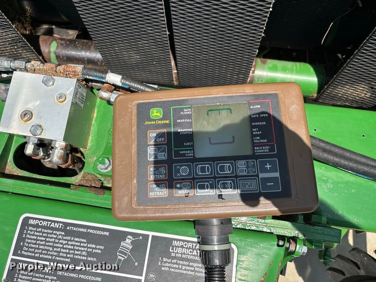 image for item ER3233 2023 John Deere 450E Round Baler