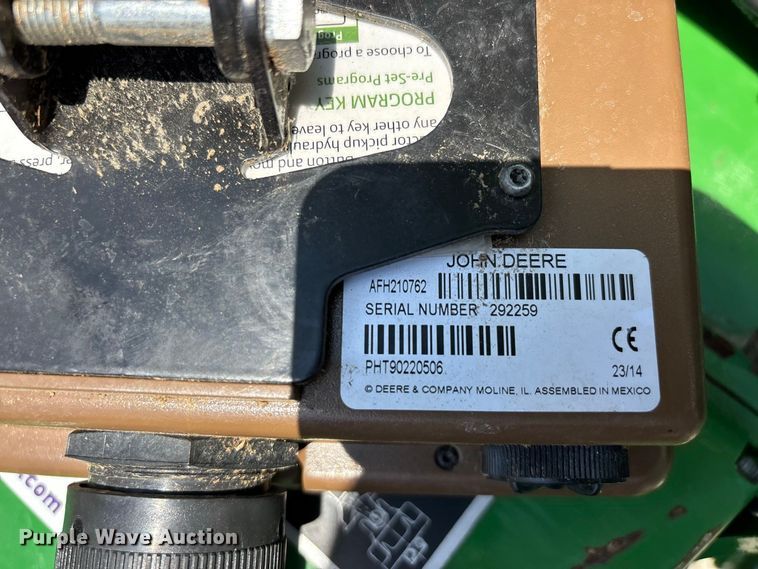 image for item ER3233 2023 John Deere 450E Round Baler