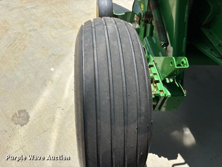 image for item ER3233 2023 John Deere 450E Round Baler