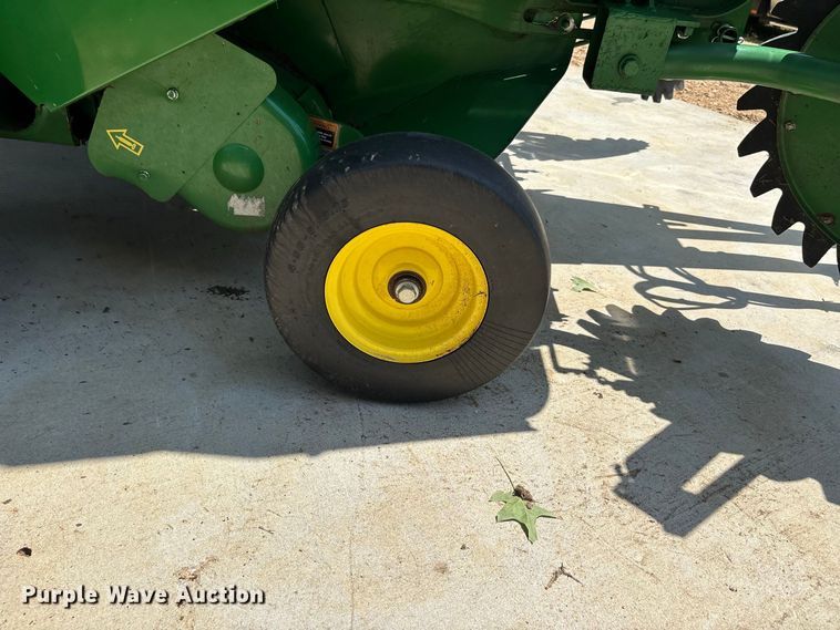 image for item ER3233 2023 John Deere 450E Round Baler