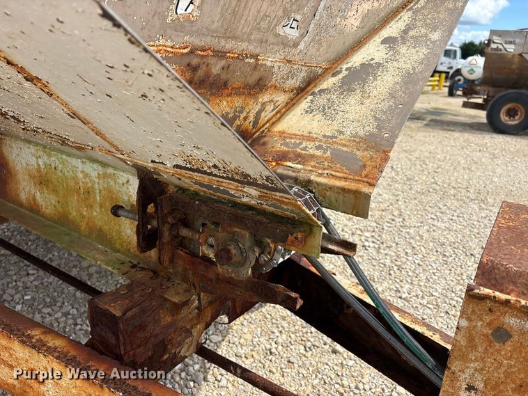 image for item ER3251 Simonsen SMC 2064 spreader