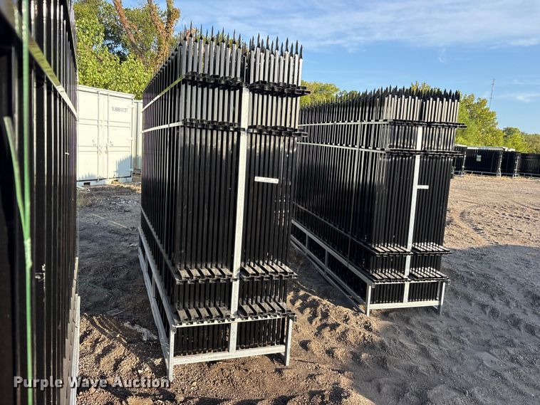 image for item ES8056 (22) 2024 EINGP F10 fence panels
