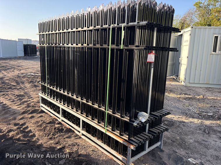 image for item ES8056 (22) 2024 EINGP F10 fence panels
