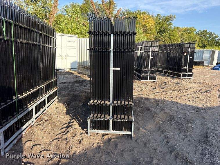 image for item ES8057 (22) 2024 EINGP F10 fence panels