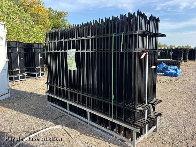 image for item ES8061 (22) 2024 EINGP F10 fence panels