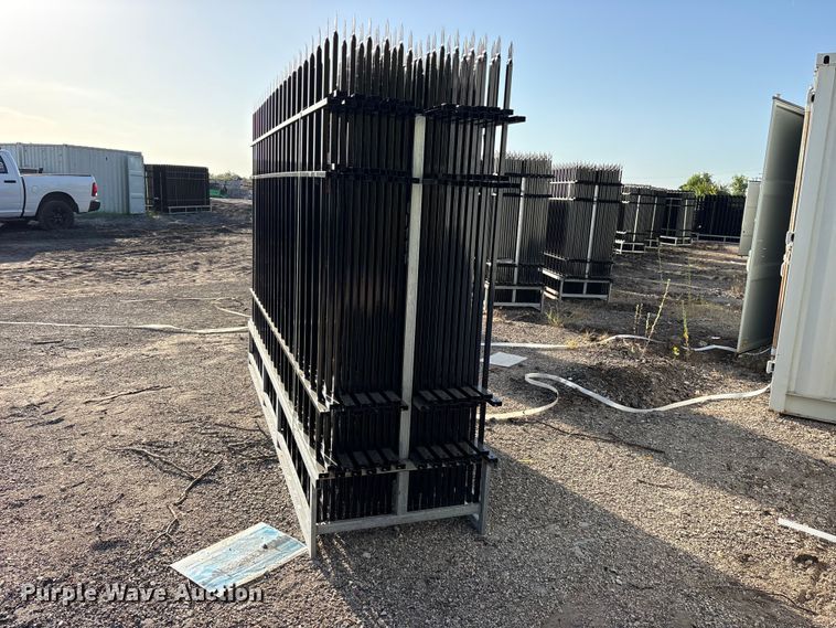 image for item ES8061 (22) 2024 EINGP F10 fence panels