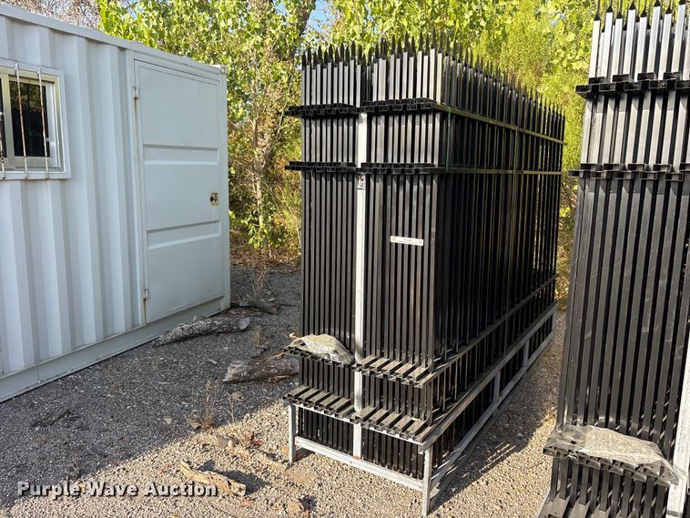 (22) 2024 EINGP F10 fence panels
