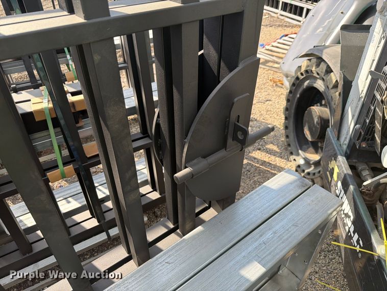 image for item ES8086 Valley Pioneer F20 gate
