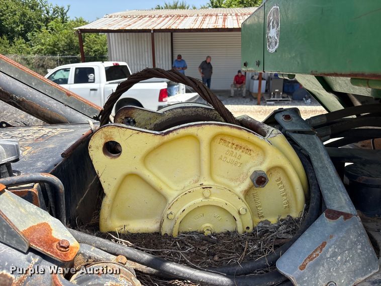 image for item ET0321 2012 John Deere 648H skidder