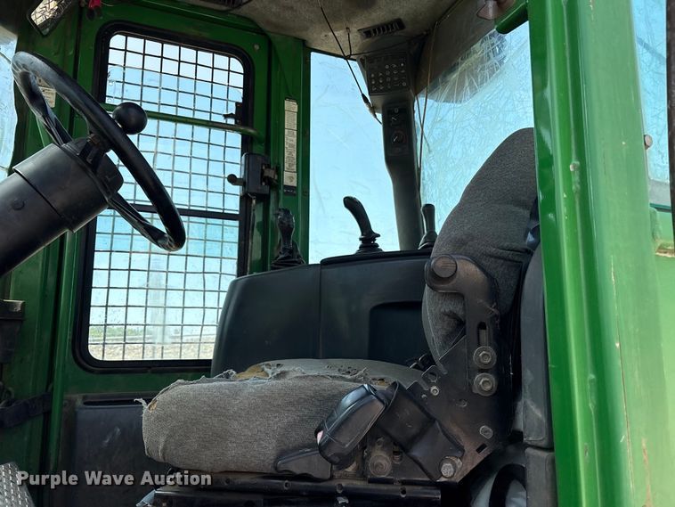 image for item ET0321 2012 John Deere 648H skidder