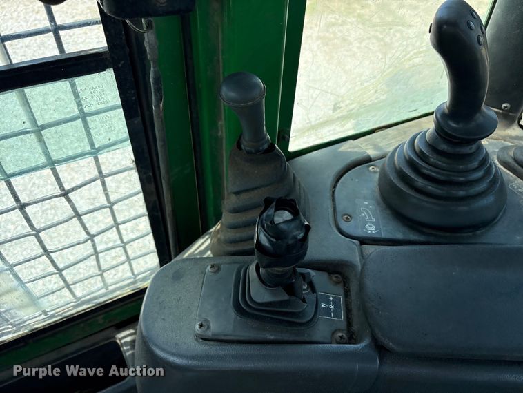 image for item ET0321 2012 John Deere 648H skidder