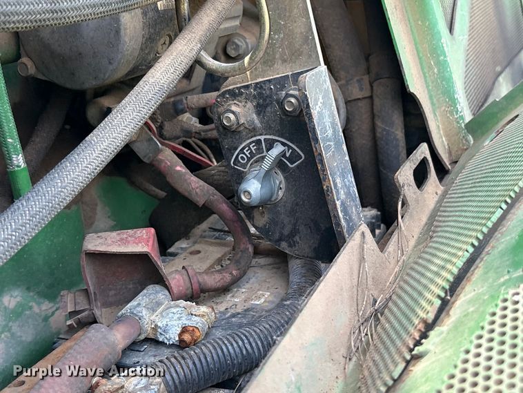 image for item ET0321 2012 John Deere 648H skidder