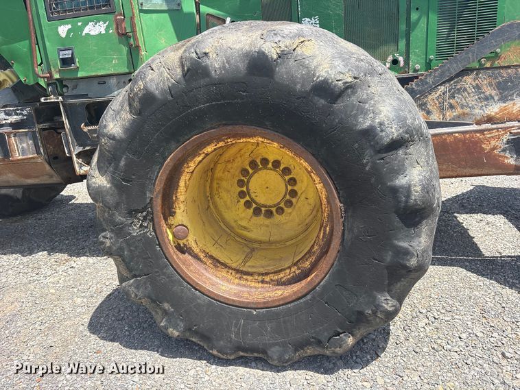 image for item ET0321 2012 John Deere 648H skidder