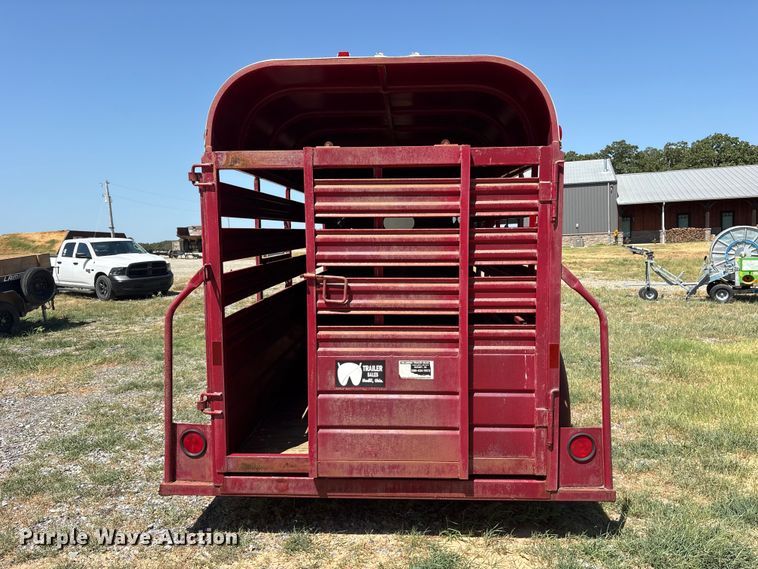 image for item ET0405 2004 W-W Trailer Manufacturers livestock trailer