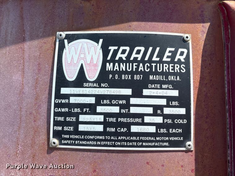 image for item ET0405 2004 W-W Trailer Manufacturers livestock trailer